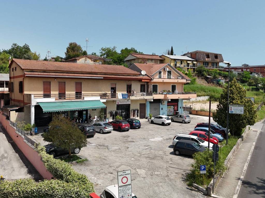 Appartamento a Frosinone in Viale America Latina, 236 - Foto 2