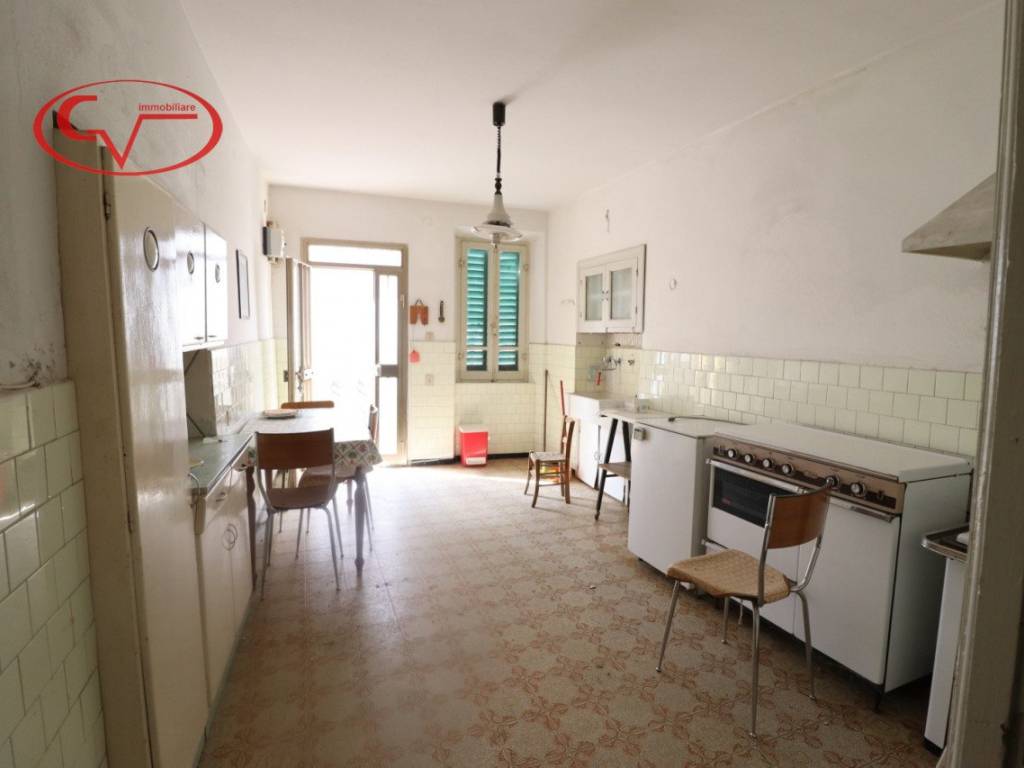 Casa indipendente a Bucine in Via Zara - Foto 4