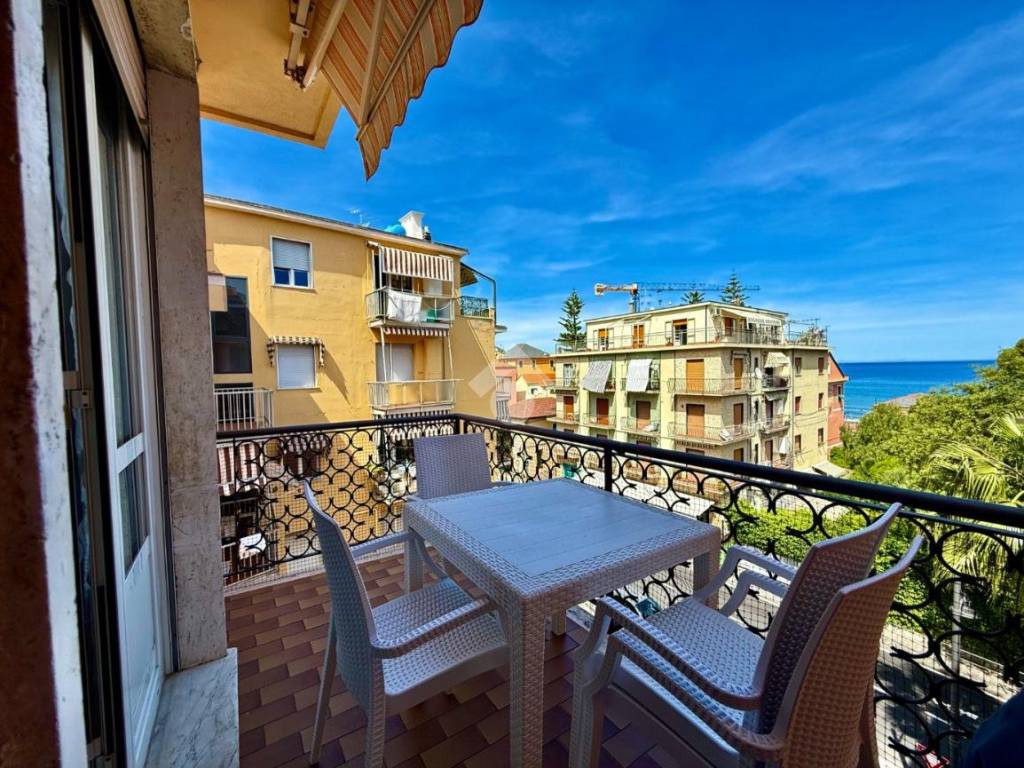 Appartamento a Laigueglia in Via Monaco, 4 - Foto 3
