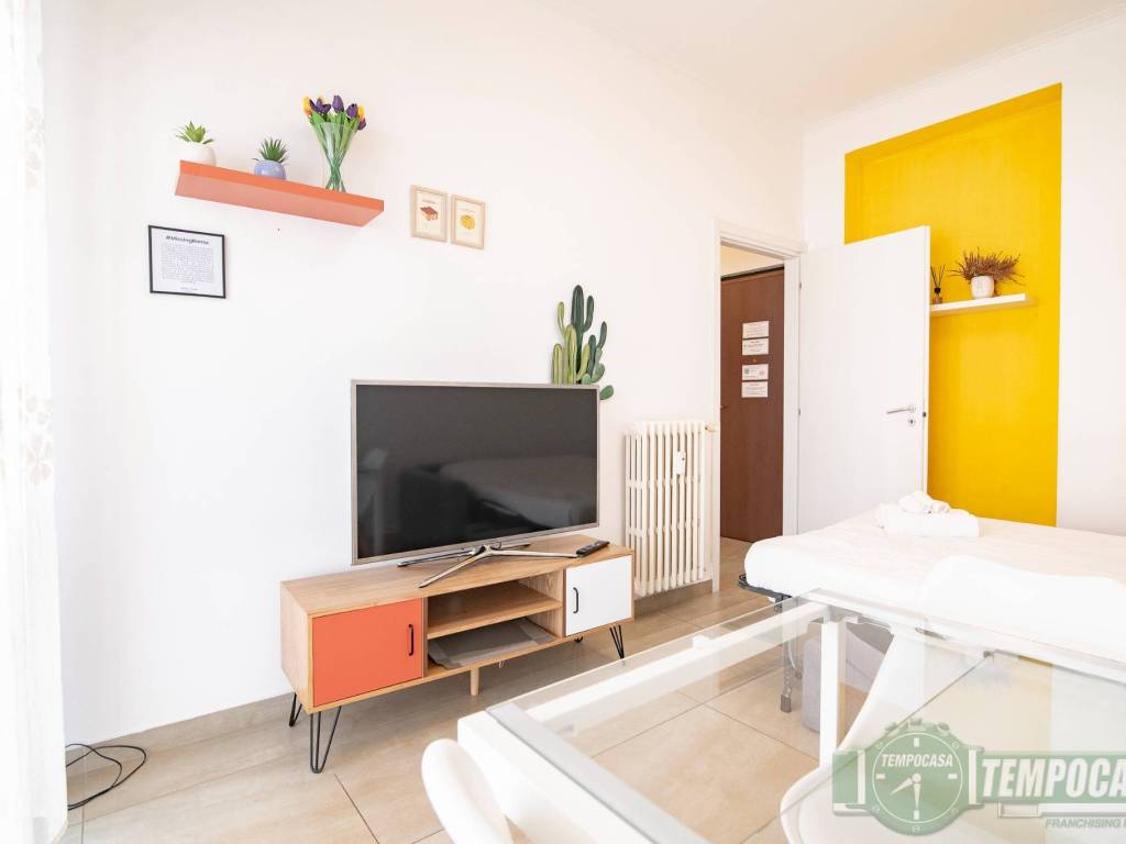 Appartamento a Sesto san giovanni in Via Ippolito Nievo 1 - Foto 1