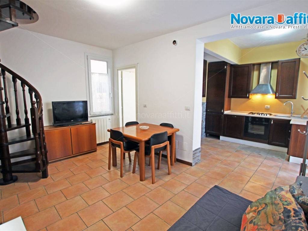 Appartamento a Novara in Via Vignale - Foto 2