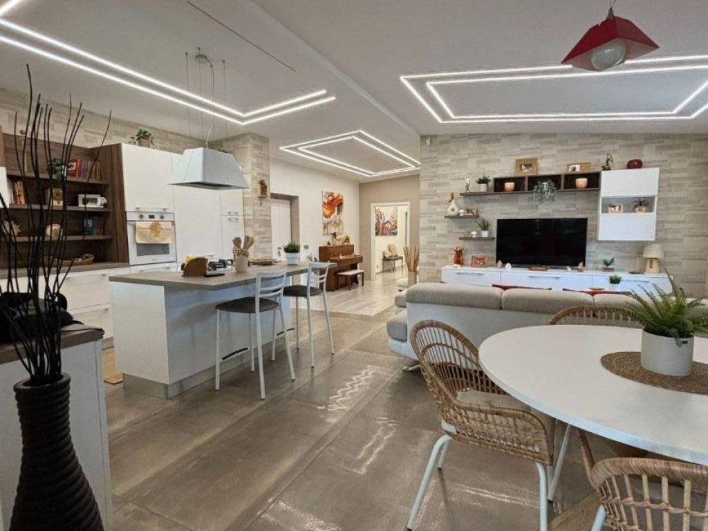 Appartamento a Atripalda in Via Raffaele Troncone - Foto 2