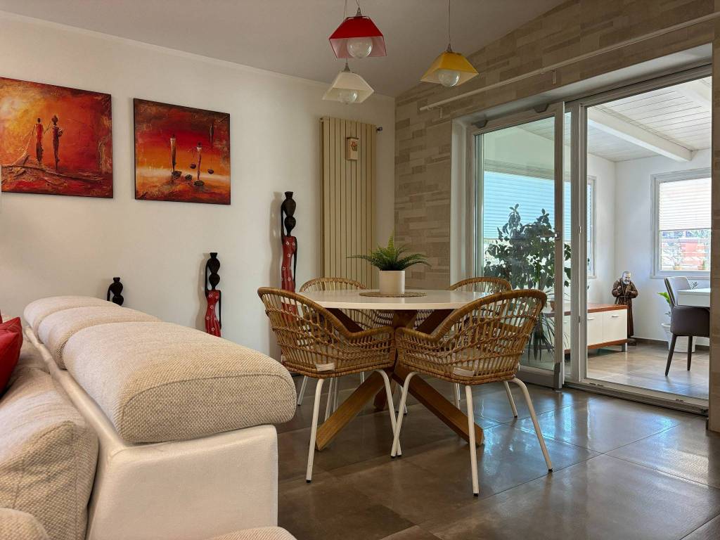 Appartamento a Atripalda in Via Raffaele Troncone - Foto 5