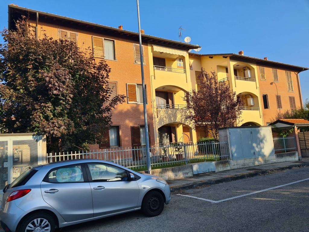 Appartamento a Casorate primo in Via Don Colzani, 2 - Foto 2