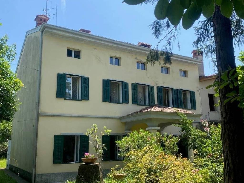 Villa a Gorizia in Via Antonio Tabai, 38 - Foto 3