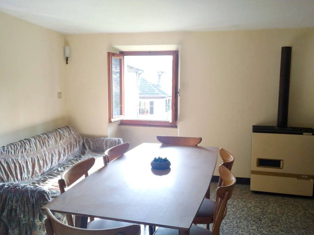 Casa indipendente a Arola in Via Zucca, 15 - Foto 4