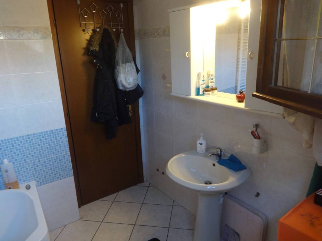 Casa indipendente a Cavaria con premezzo in Via 4 Novembre - Foto 4