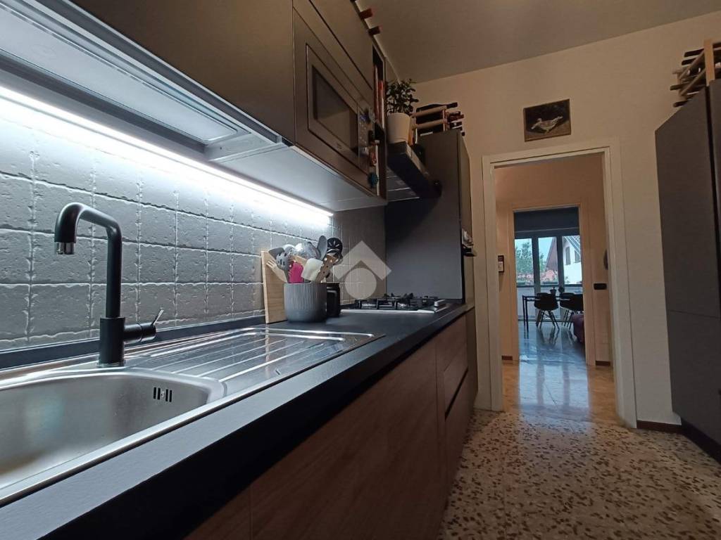 Appartamento a Castellanza in Via Ponchiroli, 12 - Foto 4