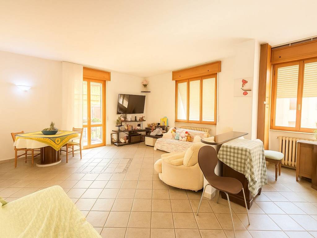 Appartamento a Piacenza in Viale Dante Alighieri, 91 - Foto 4
