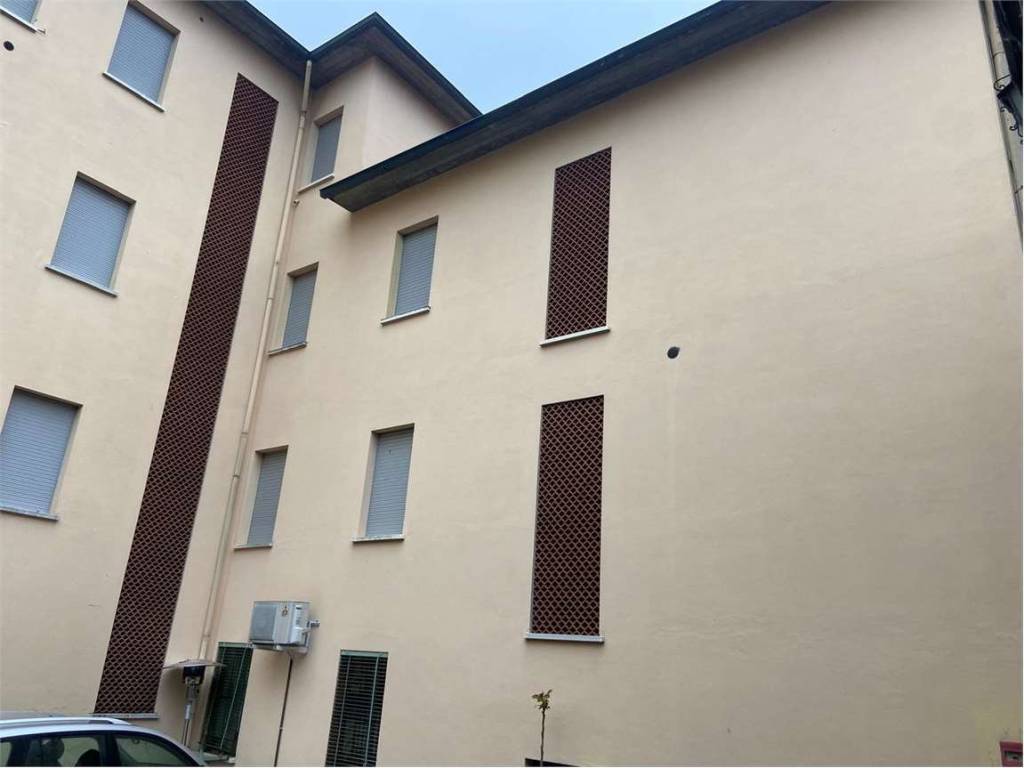 Palazzo / stabile a San polo d'enza in Piazza Matteotti 1 - Foto 3