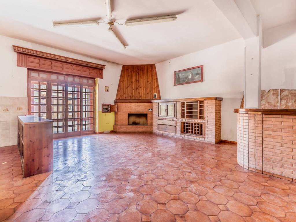 Villa a Sermoneta in Via dell'Irto, 38 - Foto 2