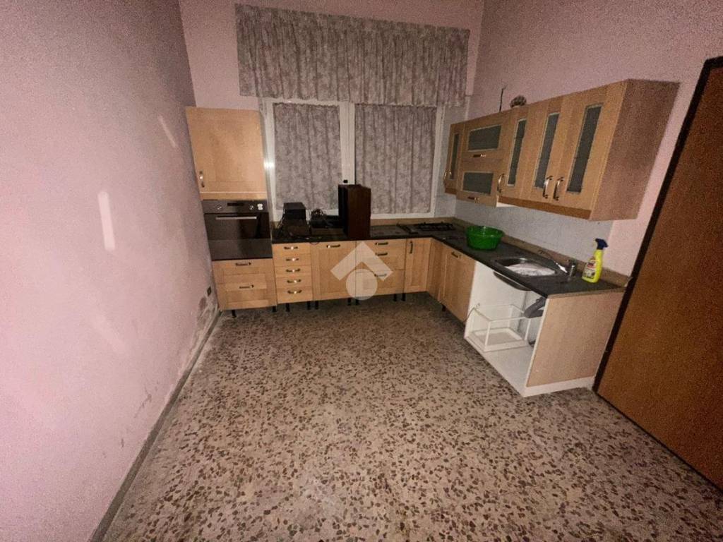 Appartamento a Barletta in Via Silvio Pellico - Foto 5