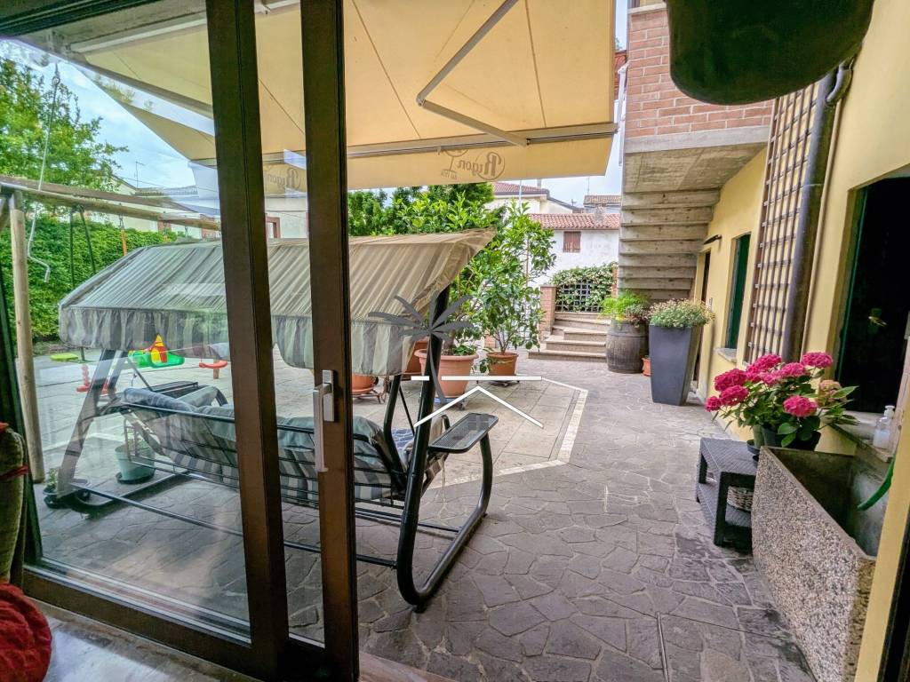 Villa a Vicenza in Via Luciano Gaia, 25 - Foto 5