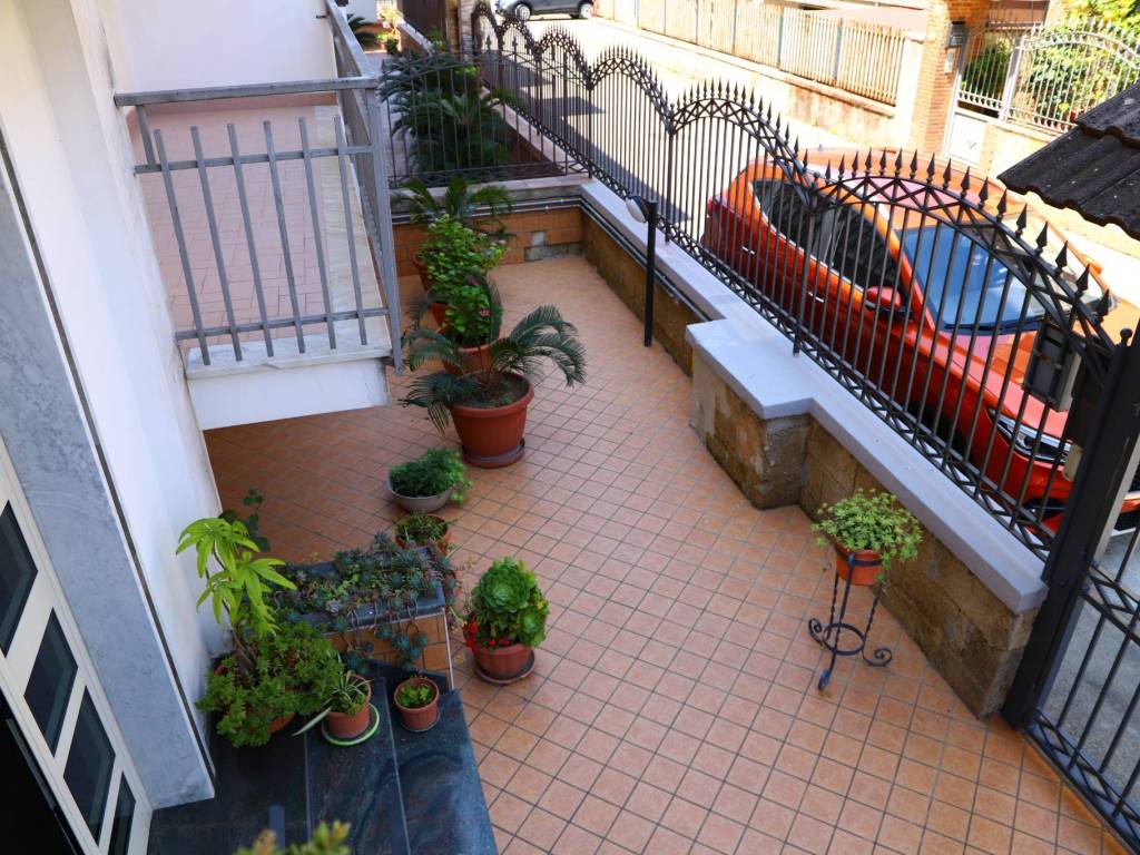 Palazzo / stabile a Maddaloni in Via Emanuele Campolongo, 146 - Foto 4