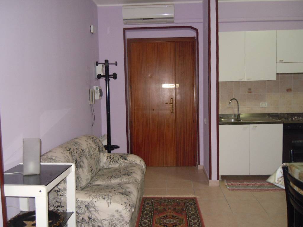 Appartamento a Catanzaro in via Martiri di Cefalonia, 25 - Foto 3