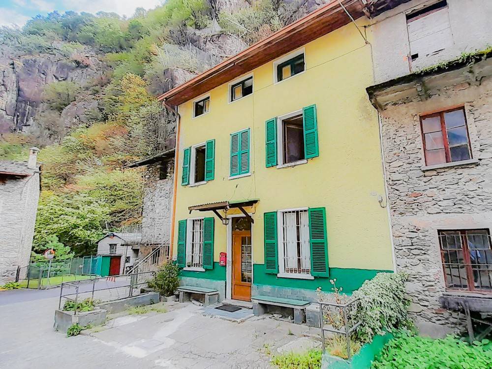 Casa indipendente a Forcola in Via Asilo - Foto 2