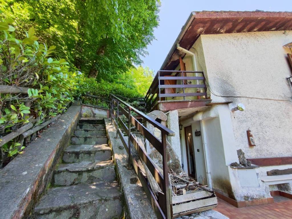 Villetta a schiera a Serrone in Via degli Artisti - Foto 4