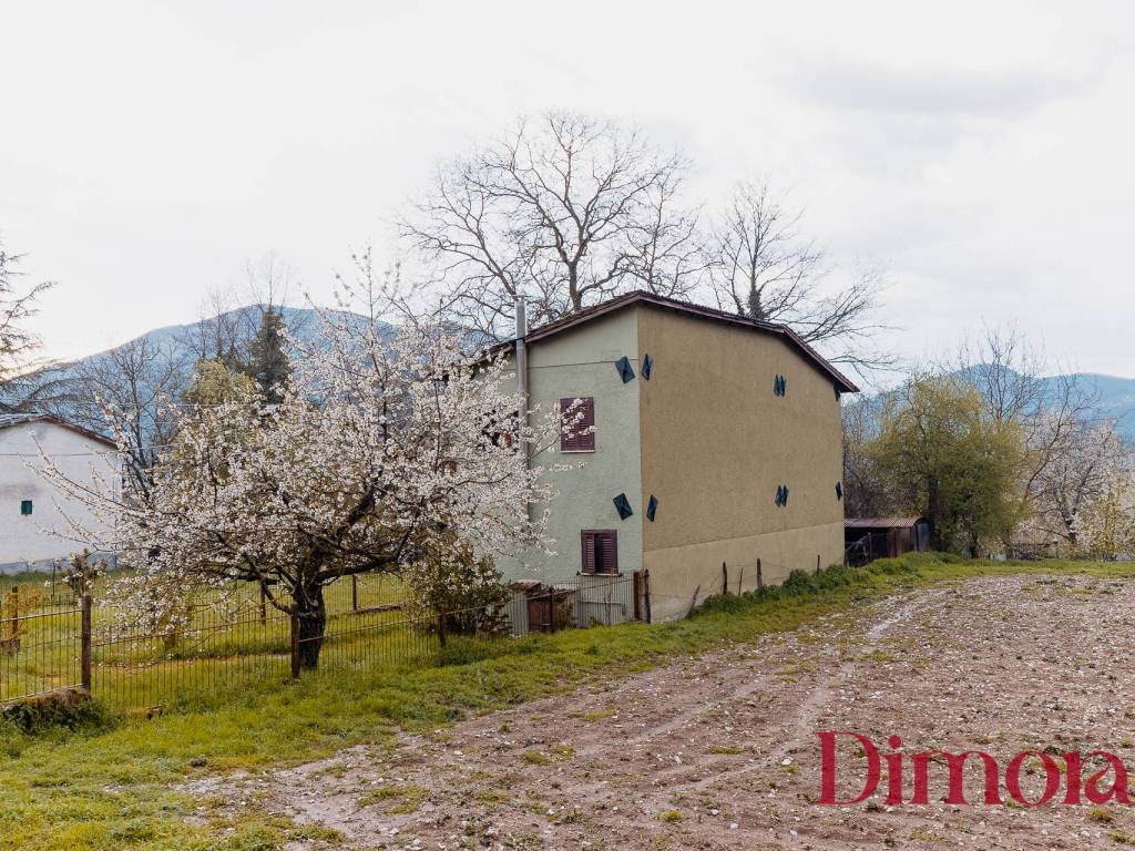 Villa a Leonessa in Sant'Angelo - Foto 3