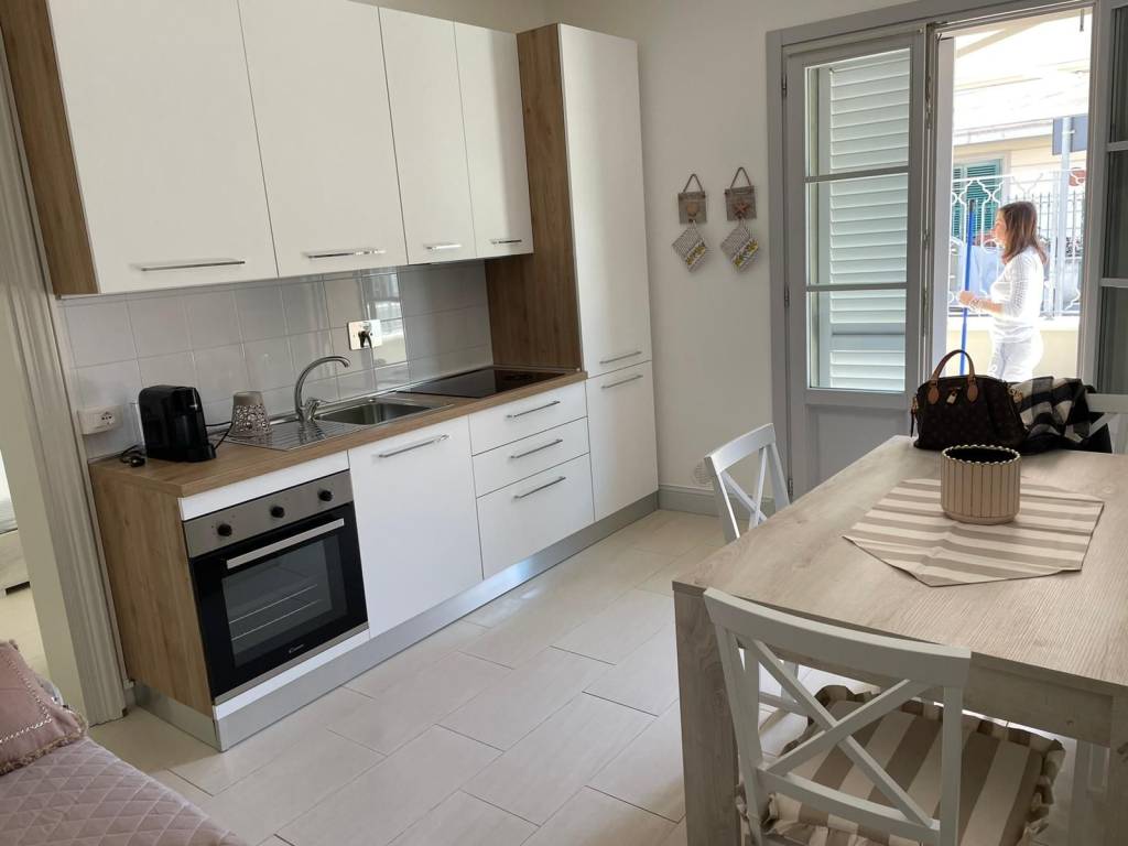 Appartamento a Viareggio in Via Piero Maroncelli, 185 - Foto 4