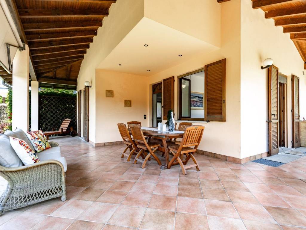 Villa a Castelseprio in Via Castelvecchio, 584 - Foto 4