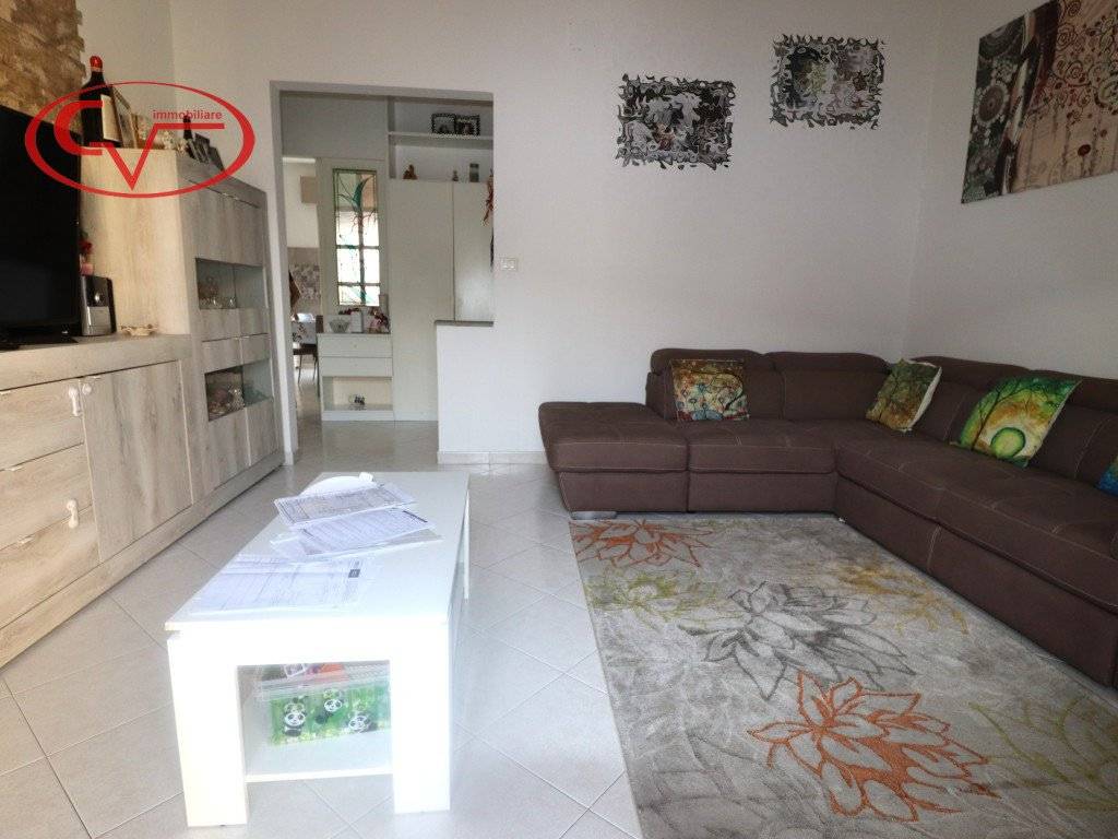 Appartamento a Montevarchi in Via Antonio Pacinotti - Foto 4
