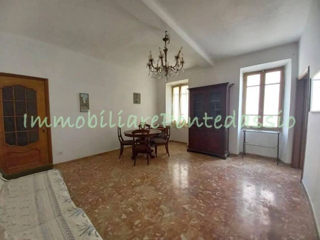 Villa a Chiusanico in Gazzelli S.N.C. - Foto 2