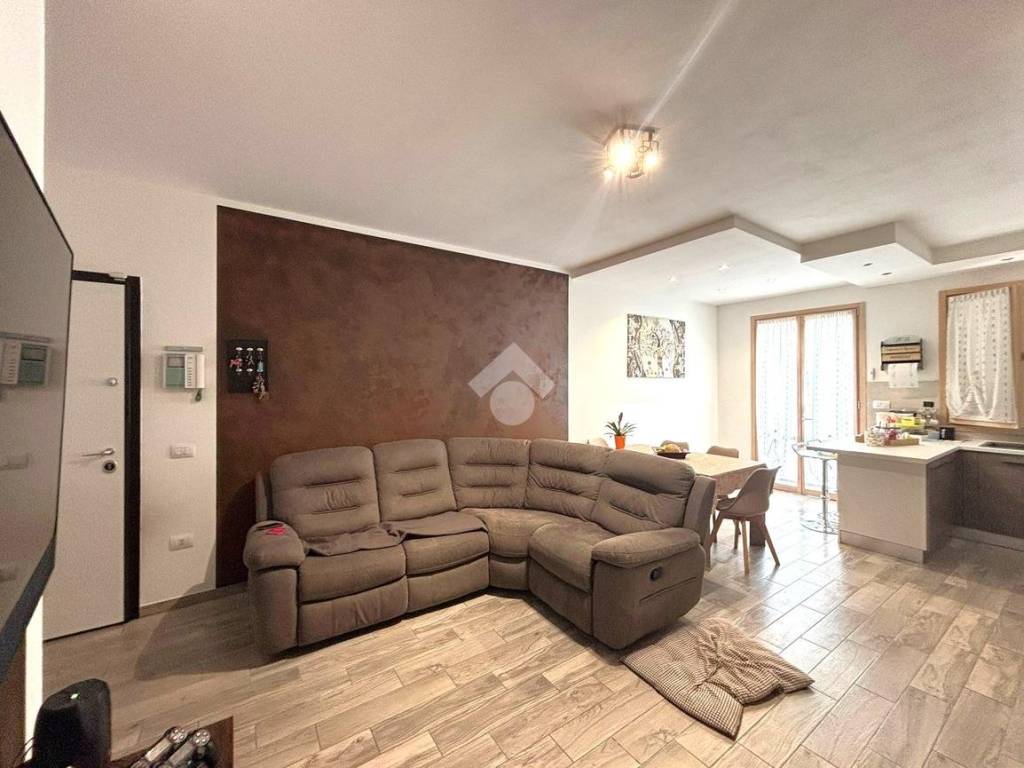 Appartamento a Montemurlo in Via 2 Giugno, 34 - Foto 4