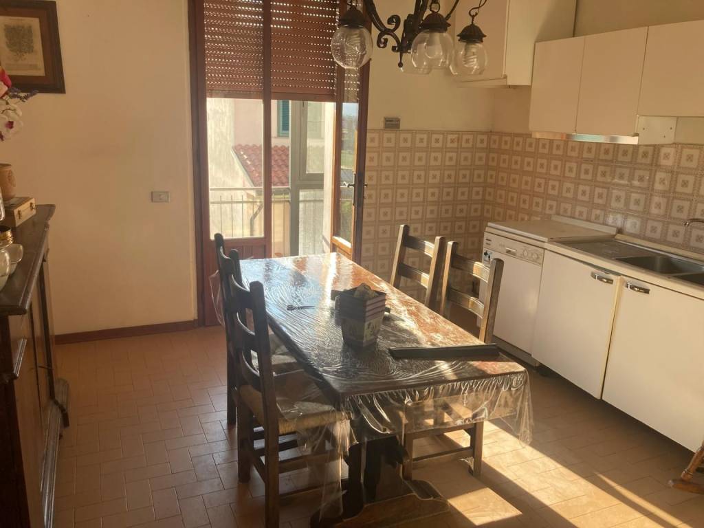Appartamento a Montemurlo in Via Imperia - Foto 4
