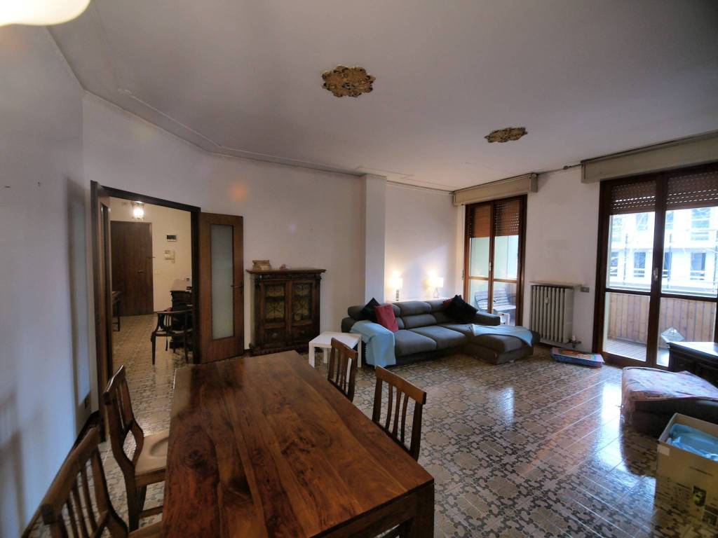 Appartamento a Reggio emilia in Viale Risorgimento - Foto 2