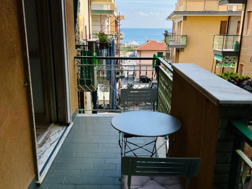 Appartamento a Borghetto santo spirito in Via Campo Santo Spirito, 10 - Foto 2