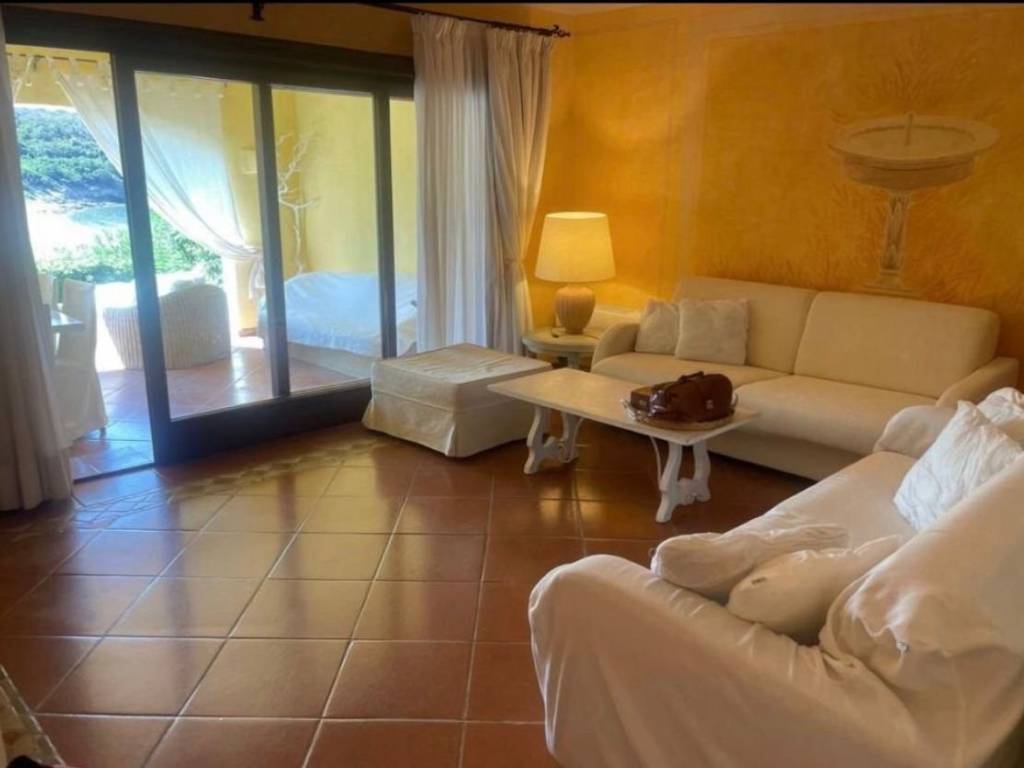 Appartamento a Arzachena in Via del Faro - Foto 2