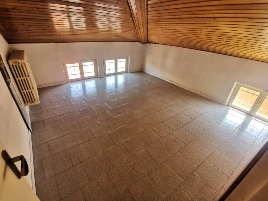 Attico / mansarda a Pesaro in Via Ettore Mancini - Foto 4