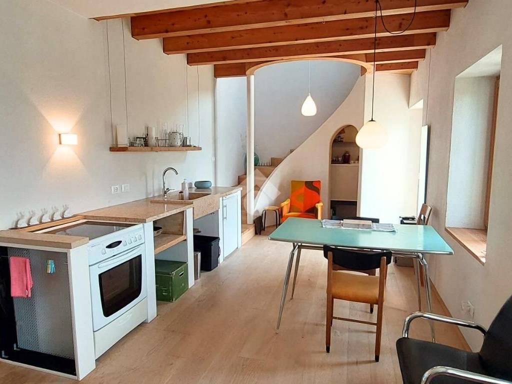 Rustico / casale a Caprino veronese in PIAZZA STRINGA, 13 - Foto 4