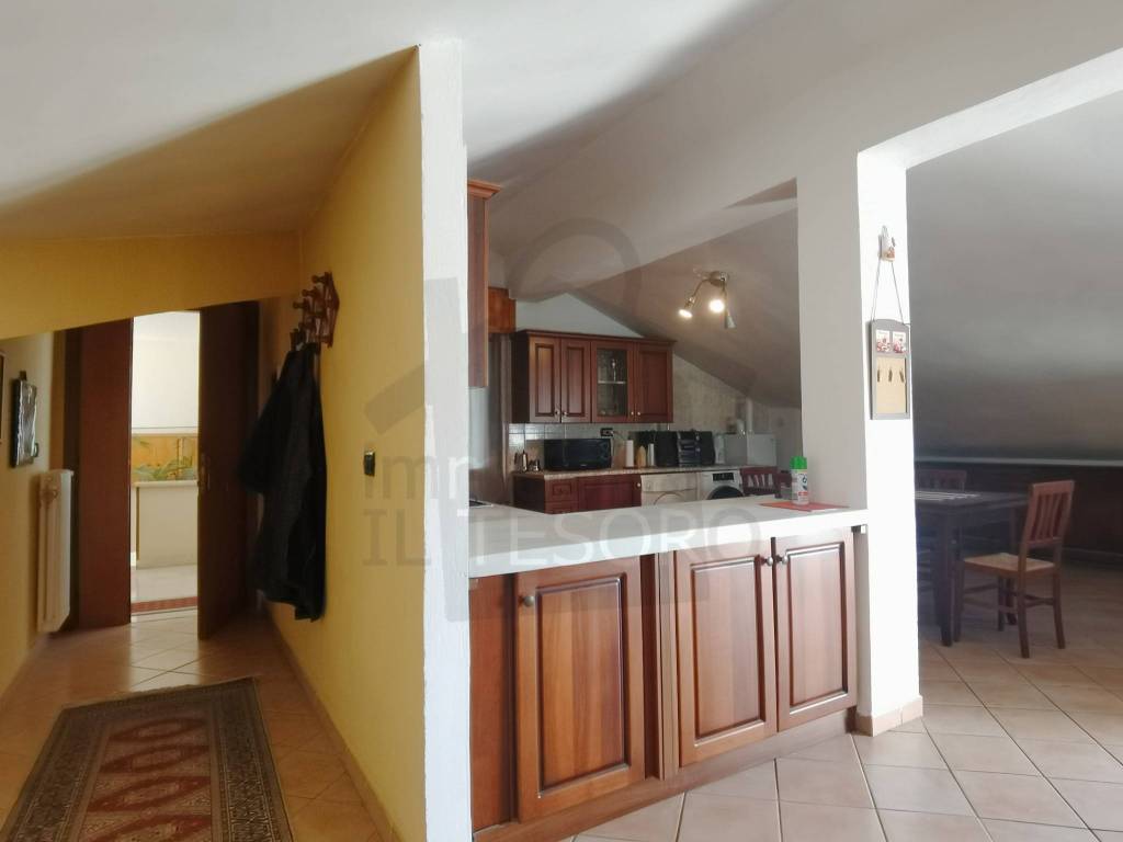 Attico / mansarda a San leo in Via Niccolò Paganini - Foto 4