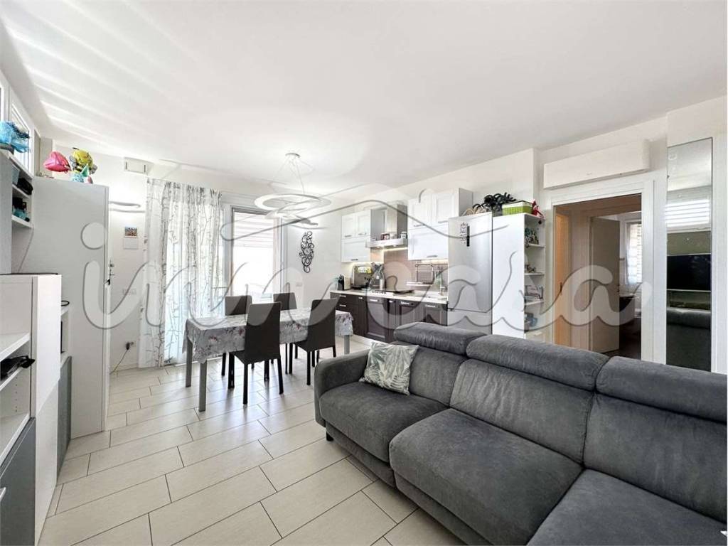 Appartamento a Rimini in Via Matteo Tosi, 13 - Foto 3