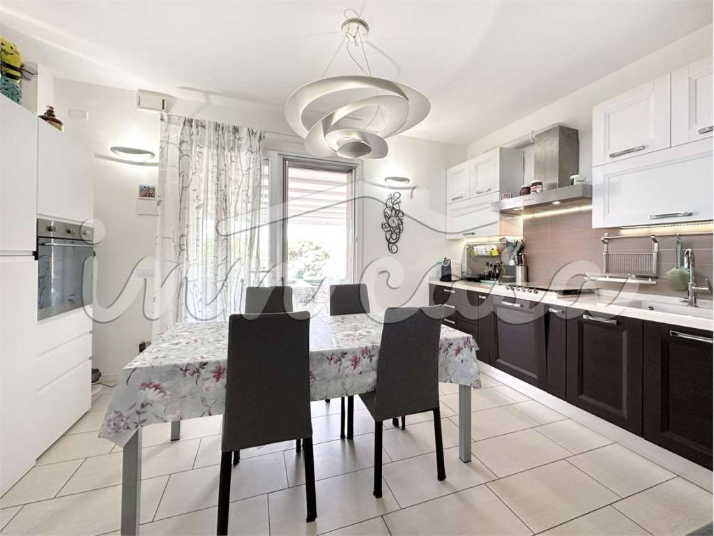 Appartamento a Rimini in Via Matteo Tosi, 13 - Foto 4