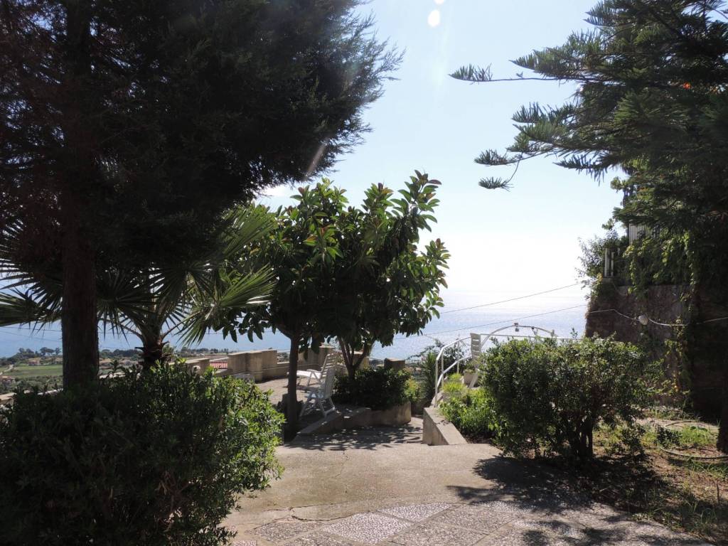 Villa a Ricadi in Località Petto Bianco - Foto 3