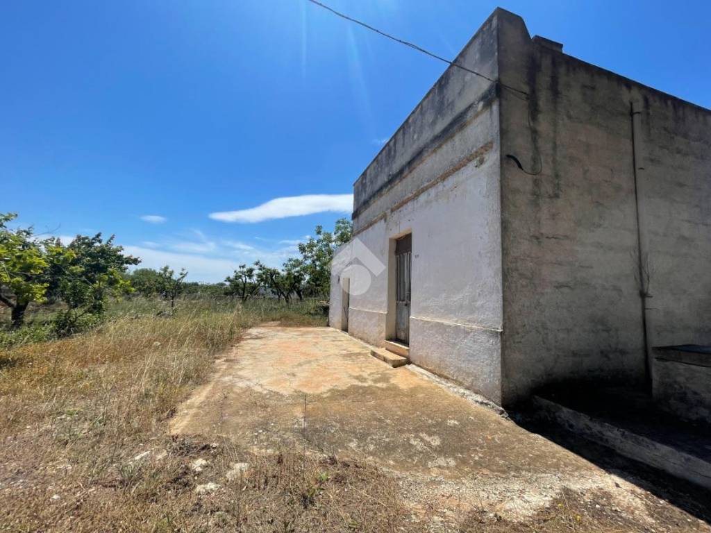 Villa a Ceglie messapica in Contrada Pisciacalze - Foto 4