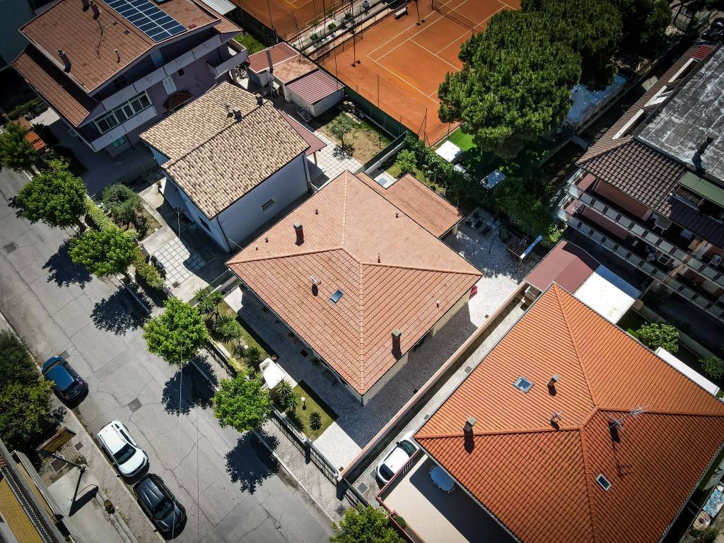 Villa a Martinsicuro in Via Marco Polo, 8 - Foto 4