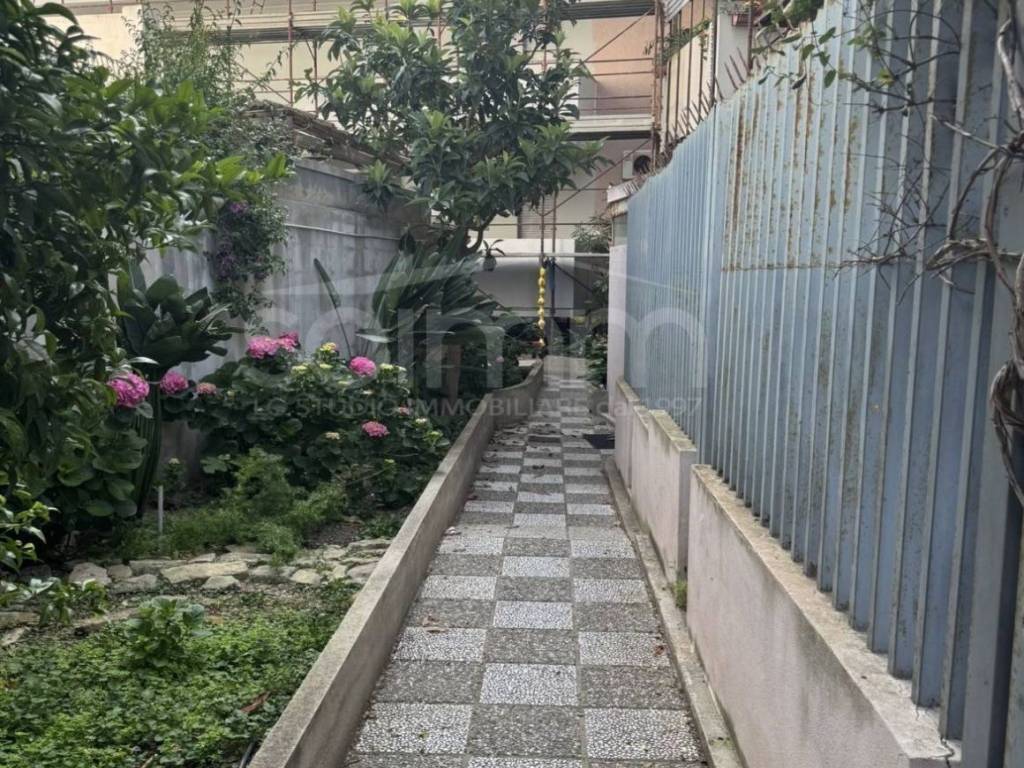 Appartamento a Cagliari in Via Dei Falconi, 23 - Foto 3