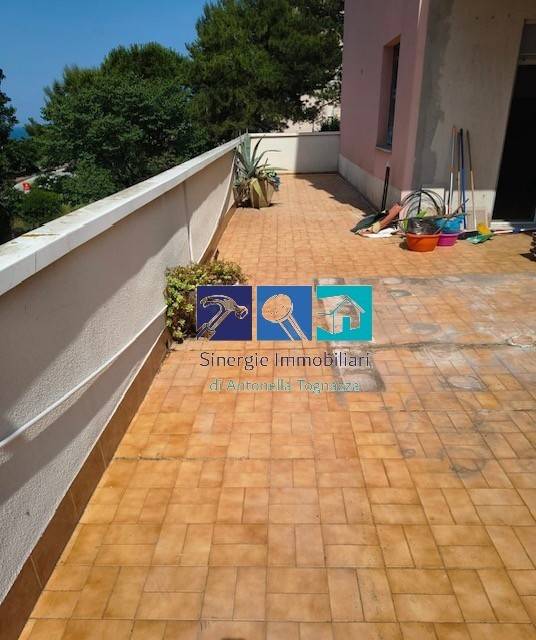 Appartamento a Falconara marittima in Via Campania - Foto 2