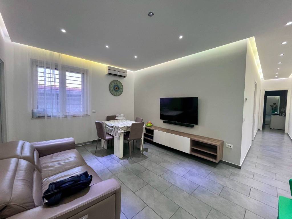 Appartamento a Bitetto in Via Francesco Marcario, 32 - Foto 2