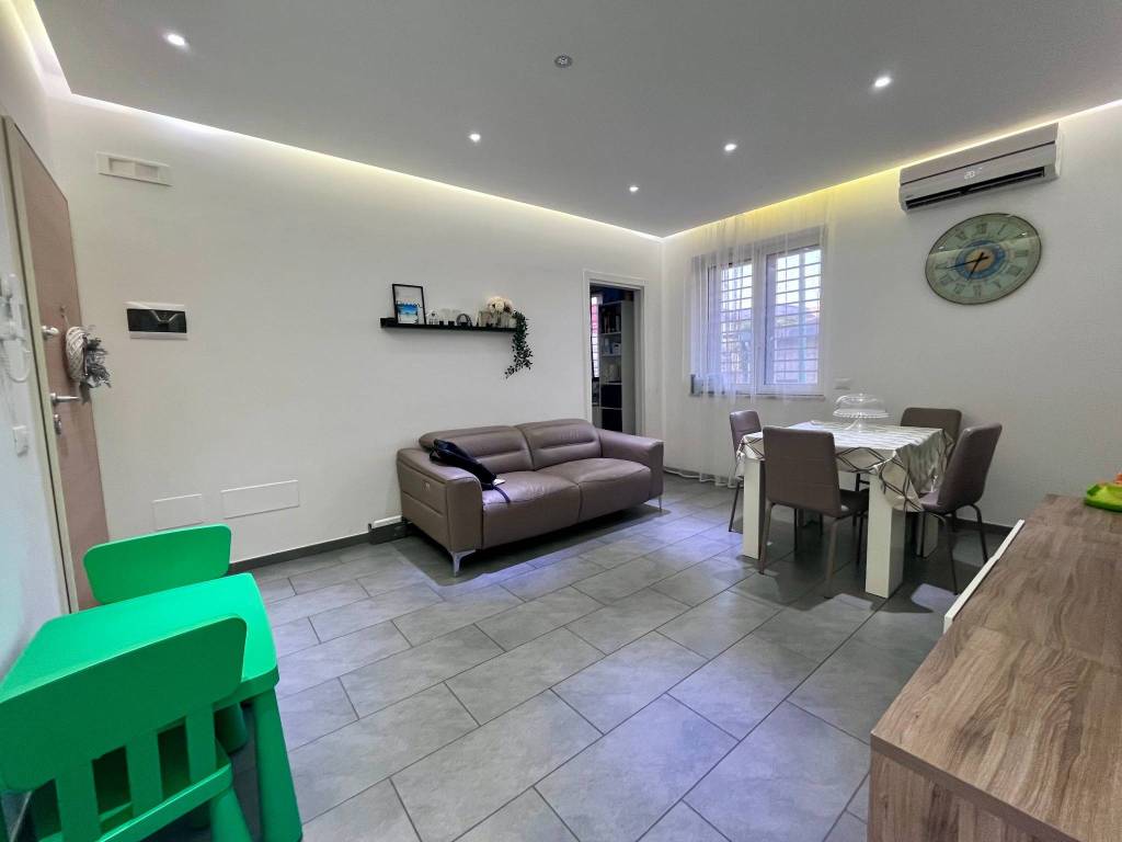 Appartamento a Bitetto in Via Francesco Marcario, 32 - Foto 5