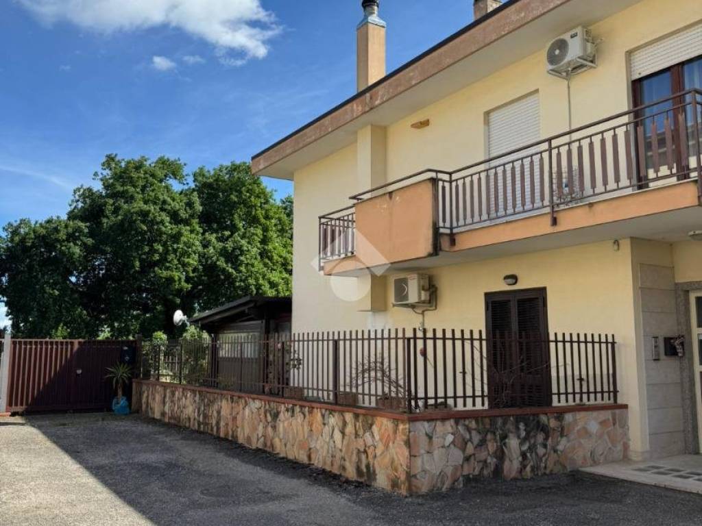 Appartamento a Venafro in Via campania, 133 - Foto 2