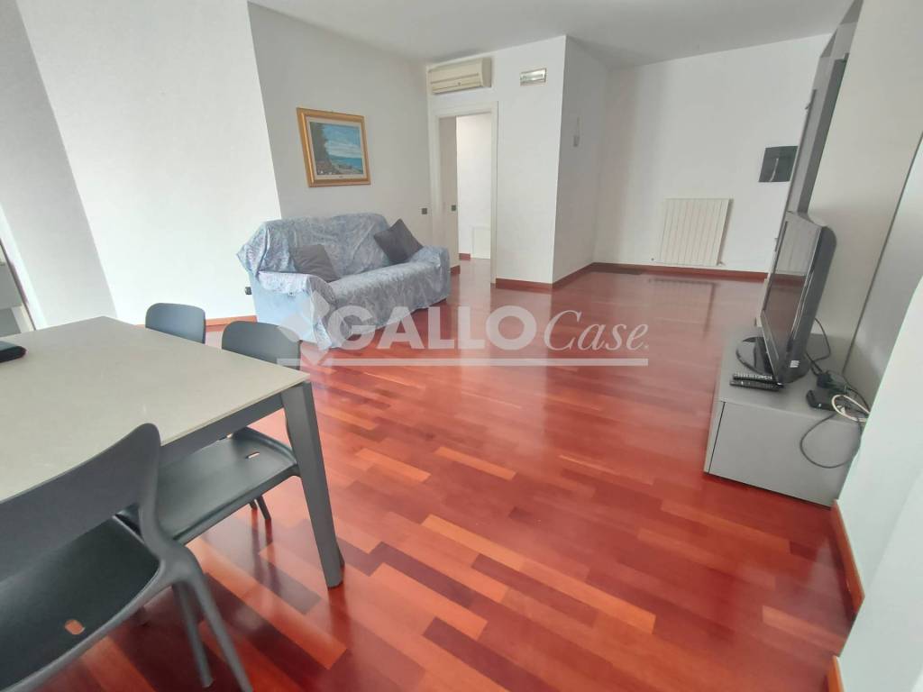 Appartamento a Cosenza in Via Nicola Serra, 77 - Foto 2