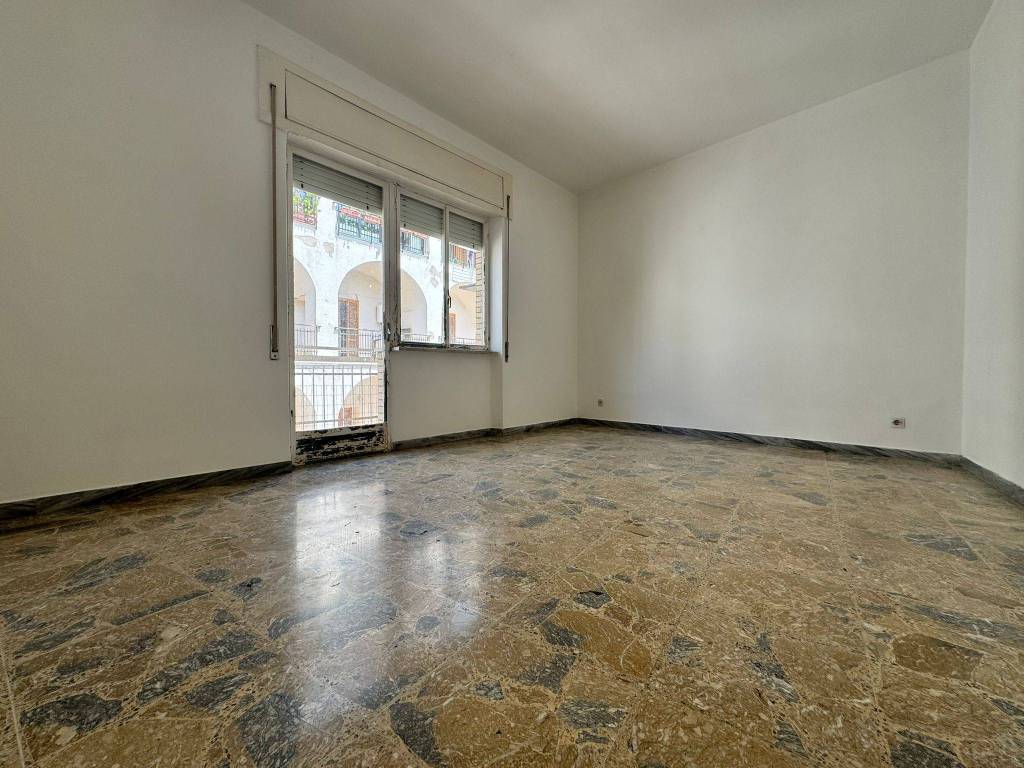 Appartamento a Formia in Via Ponte di Mola - Foto 2