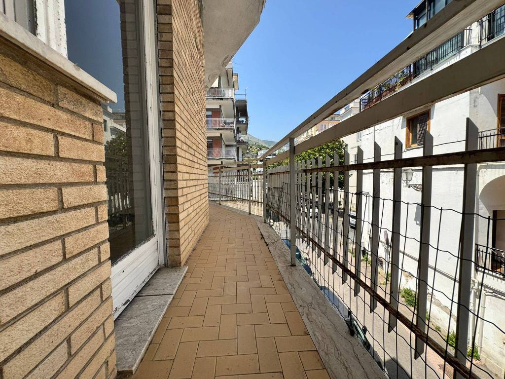 Appartamento a Formia in Via Ponte di Mola - Foto 3