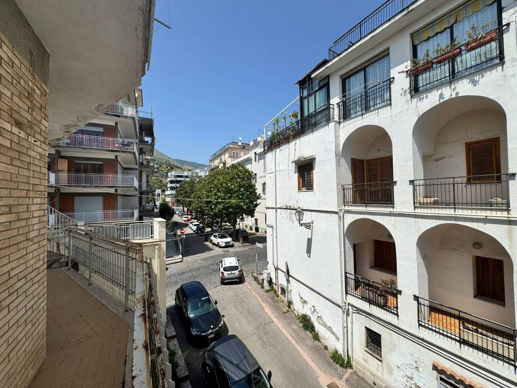 Appartamento a Formia in Via Ponte di Mola - Foto 4