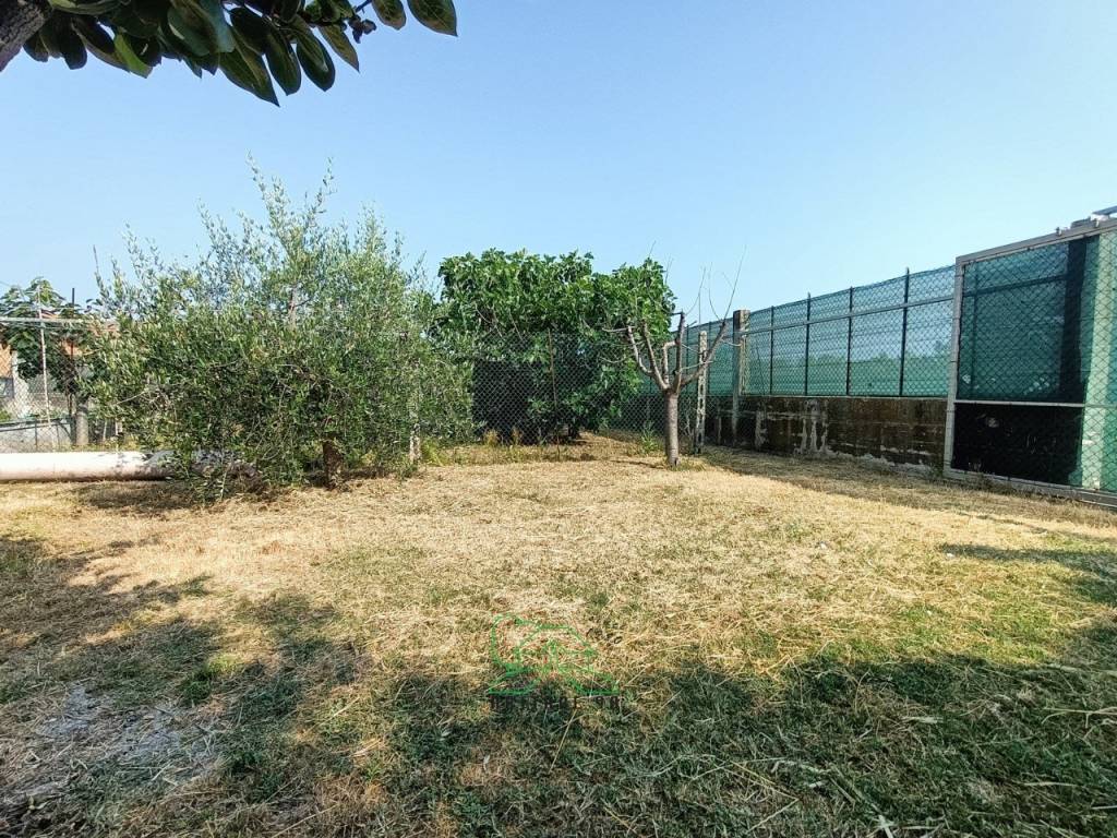 Terreno a Fano in Via Carlo Carra - Foto 2