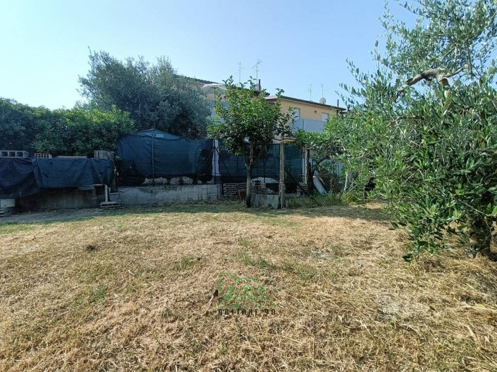 Terreno a Fano in Via Carlo Carra - Foto 3